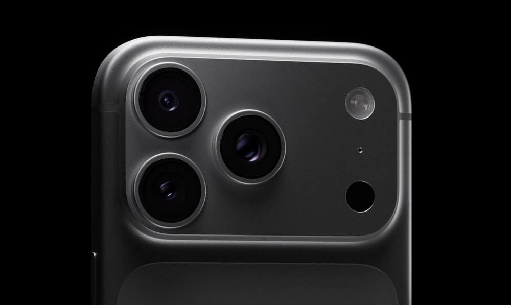 Camera plateau   three lenses